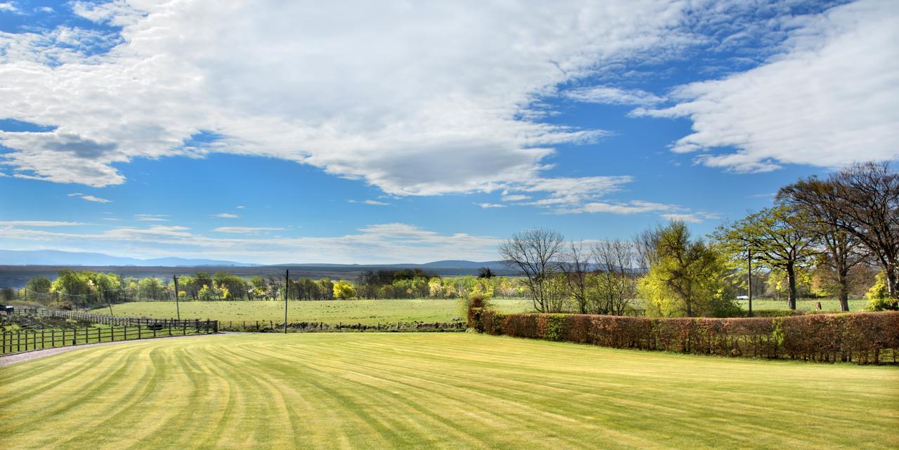 Peggyslea Farm B&B Nine Mile Burn Екстер'єр фото