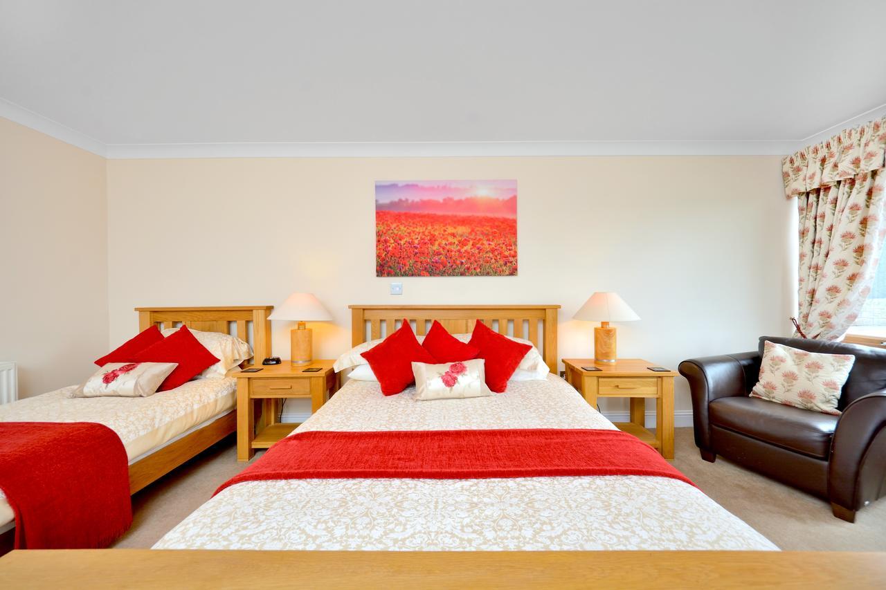 Peggyslea Farm B&B Nine Mile Burn Екстер'єр фото