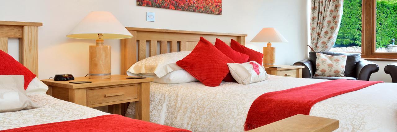 Peggyslea Farm B&B Nine Mile Burn Екстер'єр фото